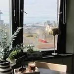 Aker Brygge- Sentrum * אוסלו